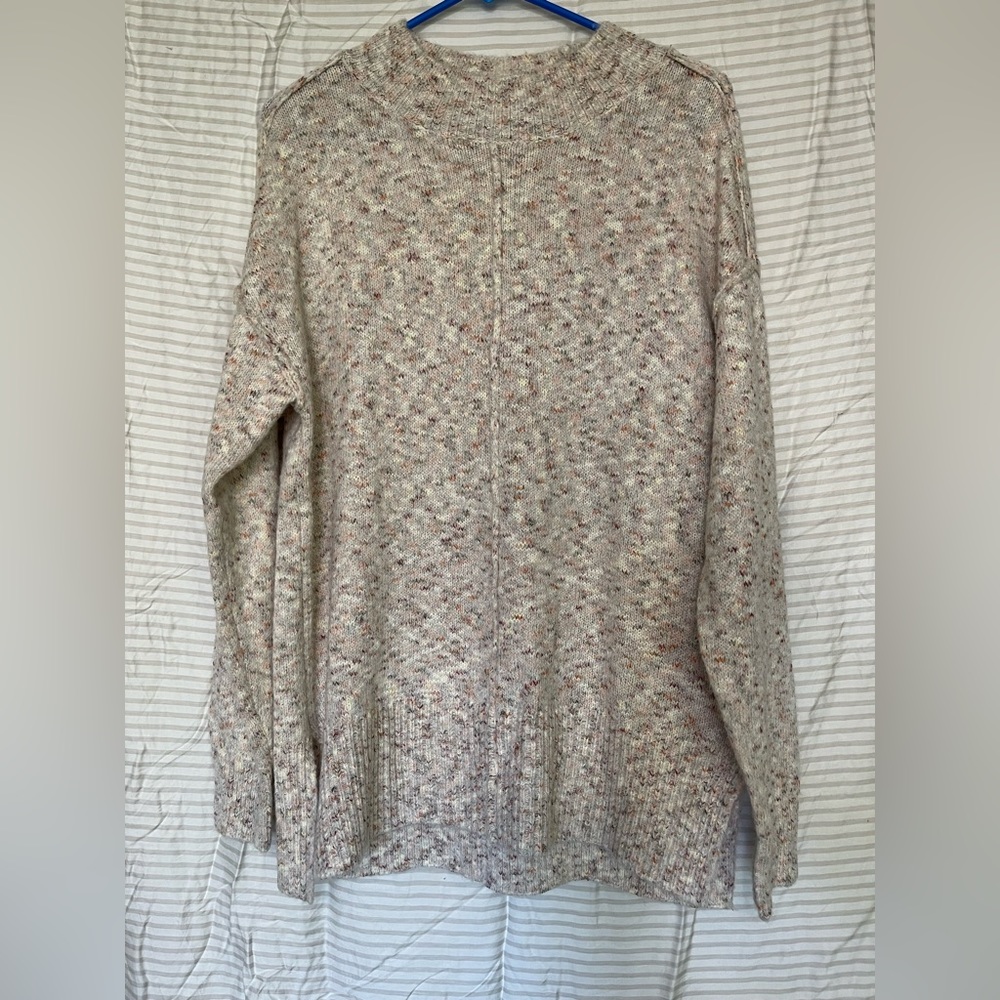 ULTRA COZY PINK AND CREAM SWEATER